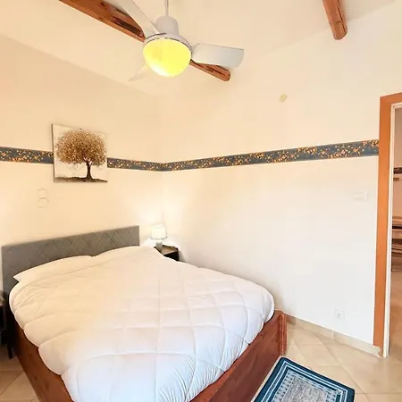 Essence Apartmán