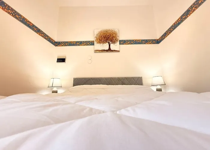 Essence Apartment *